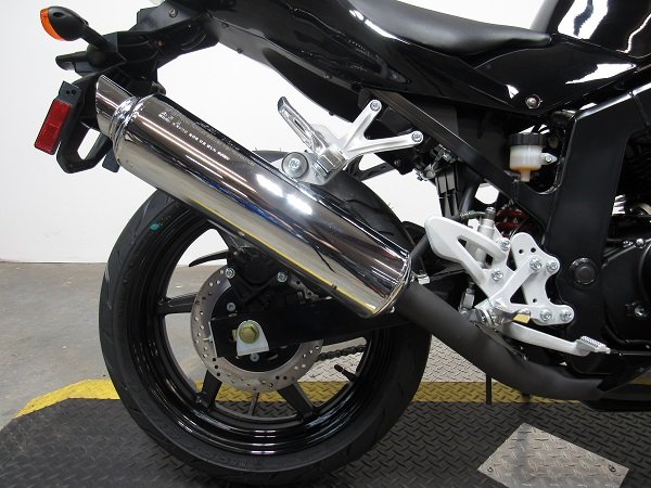 new-2015-hyosung-gt250r-u5132-for-sale-in-michigan-exhaust.JPG