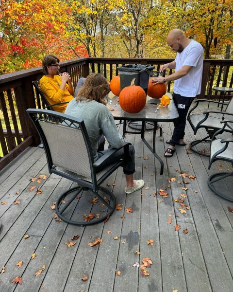 pumpkin carving 1 - 2023.jpg